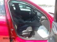 ✅ 2021 Alfa Romeo Giulia Ti • VIN: ZARFAMBN9M7640105 • Lot: 43119984. Wystawiony na IAAI z przebiegiem 53 893 mil. Bezpłatny archiwum sprzedaży aukcyjnych z USA i szczegółowy raport historii pojazdu na DreamBid. Zdjęcie 5.