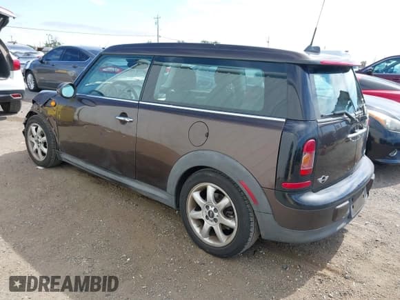 ✅ 2008 MINI Clubman • VIN: WMWML33568TN66995 • Лот: 42817257. Опубликован ранее на IAAI с пробегом 83 561 миль. Бесплатный доступ к архиву аукционных продаж из США и подробный отчёт об истории автомобиля на DreamBid. Изображение 3.