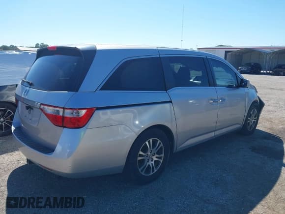 ✅ 2012 Honda Odyssey EX • VIN: 5FNRL5H46CB142085 • Lot: 43503836. Listed on IAAI with 222,090 mi. Free auction sales archive from the USA and detailed vehicle history report at DreamBid. Image 4.