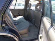 ✅ 1993 Isuzu Rodeo LS • VIN: 4S2CG58V8P4314783 • Lot: 42954345. Wystawiony na IAAI z przebiegiem 178 093 mil. Bezpłatny archiwum sprzedaży aukcyjnych z USA i szczegółowy raport historii pojazdu na DreamBid. Zdjęcie 8.