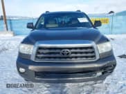 ✅ 2012 Toyota Sequoia SR5 • VIN: 5TDBY5G11CS071643 • Лот: 41548352. Опубликован ранее на IAAI с пробегом 175 509 миль. Бесплатный доступ к архиву аукционных продаж из США и подробный отчёт об истории автомобиля на DreamBid. Изображение 12.