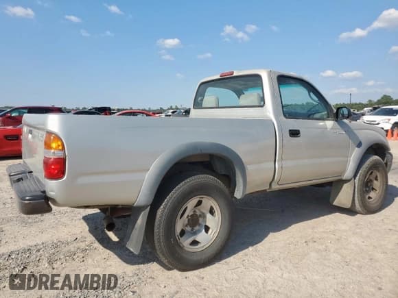 ✅ 2001 Toyota Tacoma PreRunner • VIN: 5TENM92N61Z877391 • Lot: 80469735. Listed on Copart with 206,663 mi. Free auction sales archive from the USA and detailed vehicle history report at DreamBid. Image 3.