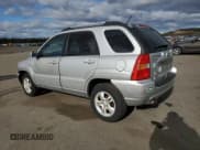 ✅ 2007 Kia Sportage LX • VIN: KNDJE723677329762 • Lot: 92990435. Wystawiony na Copart z przebiegiem 86 814 mil. Bezpłatny archiwum sprzedaży aukcyjnych z USA i szczegółowy raport historii pojazdu na DreamBid. Zdjęcie 2.