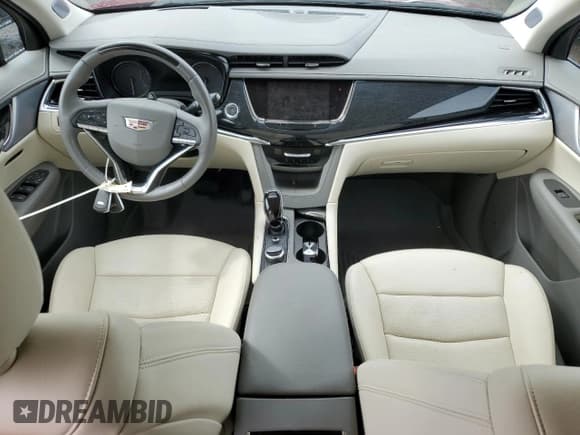 ✅ 2023 Cadillac XT6 AWD Premium Luxury • VIN: 1GYKPDRSXPZ194794 • Lot: 81720045. Wystawiony na Copart z przebiegiem Nie podano. Bezpłatny archiwum sprzedaży aukcyjnych z USA i szczegółowy raport historii pojazdu na DreamBid. Zdjęcie 8.