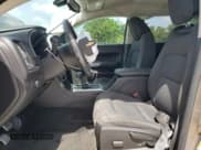 ✅ 2015 Chevrolet Colorado 2WD LT • VIN: 1GCGSBE34F1257494 • Лот: 66269195. Опубликован ранее на Copart с пробегом 92 038 миль. Бесплатный доступ к архиву аукционных продаж из США и подробный отчёт об истории автомобиля на DreamBid. Изображение 7.