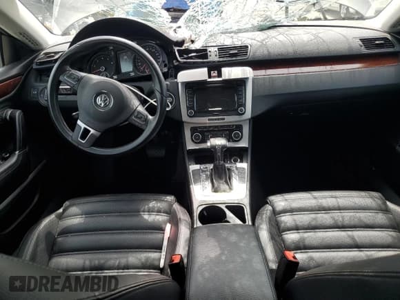 ✅ 2011 Volkswagen CC Lux • VIN: WVWHN7ANXBE723867 • Лот: 65151885. Опубликован ранее на Copart с пробегом 88 191 миль. Бесплатный доступ к архиву аукционных продаж из США и подробный отчёт об истории автомобиля на DreamBid. Изображение 8.