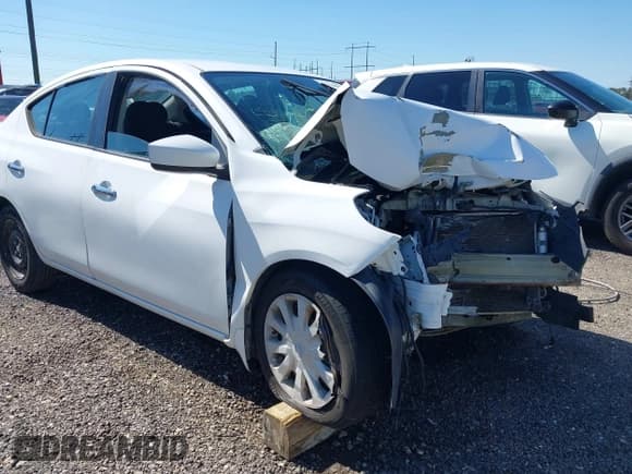 ✅ 2015 Nissan Versa SV • VIN: 3N1CN7AP4FL811558 • Lot: 43530550. Listed on IAAI with Not provided. Free auction sales archive from the USA and detailed vehicle history report at DreamBid. Image 6.