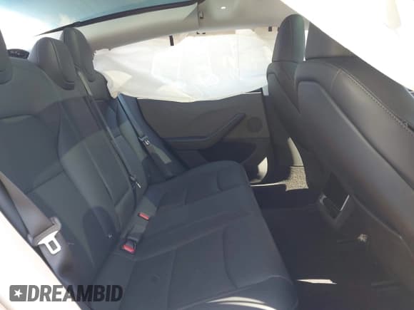 ✅ 2024 Tesla Model 3 • VIN: 5YJ3E1EA1RF740726 • Lot: 43472506. Wystawiony na IAAI z przebiegiem 10 963 mil. Bezpłatny archiwum sprzedaży aukcyjnych z USA i szczegółowy raport historii pojazdu na DreamBid. Zdjęcie 8.