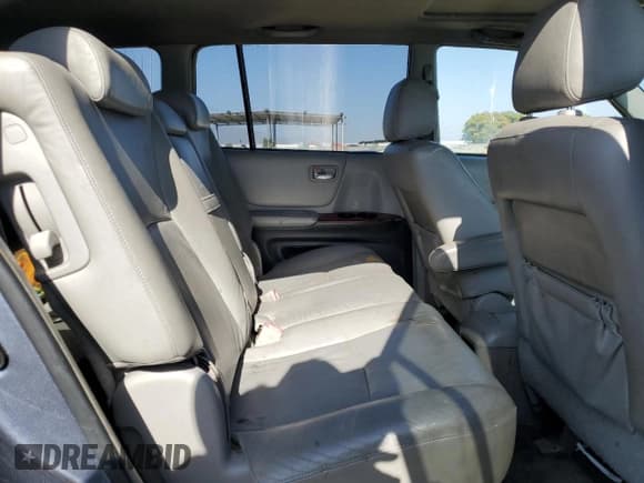 ✅ 2006 Toyota Highlander • VIN: JTEDW21A960007181 • Lot: 60660855. Wystawiony na Copart z przebiegiem 209 375 mil. Bezpłatny archiwum sprzedaży aukcyjnych z USA i szczegółowy raport historii pojazdu na DreamBid. Zdjęcie 11.
