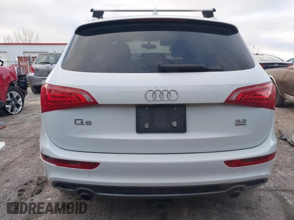 ✅ 2012 Audi Q5 Prestige • VIN: WA1WKAFP1CA033421 • Lot: 43894131. Listed on IAAI with 163,713 mi. Free auction sales archive from the USA and detailed vehicle history report at DreamBid. Image 16.