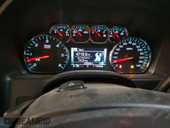 ✅ 2015 Chevrolet Silverado 1500 LTZ • VIN: 3GCUKSECXFG243412 • Lot: 43289105. Wystawiony na Copart z przebiegiem 132 828 mil. Bezpłatny archiwum sprzedaży aukcyjnych z USA i szczegółowy raport historii pojazdu na DreamBid. Zdjęcie 9.