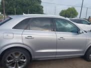 ✅ 2017 Audi Q3 Prestige • VIN: WA1GCCFS0HR016541 • Lot: 42100659. Listed on IAAI with 41,875 mi. Free auction sales archive from the USA and detailed vehicle history report at DreamBid. Image 13.