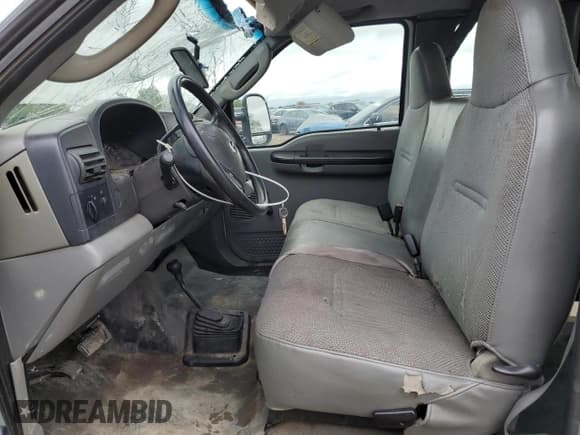 ✅ 2007 Ford F-250 XL • VIN: 1FTSX21PX7EA93246 • Lot: 56876125. Listed on Copart with 204,239 mi. Free auction sales archive from the USA and detailed vehicle history report at DreamBid. Image 7.