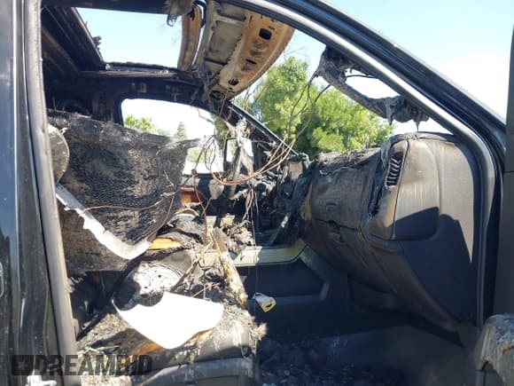 ✅ 2016 Chevrolet Silverado 2500HD LTZ • VIN: 1GC1KWE87GF227676 • Lot: 42489389. Listed on IAAI with Not provided. Free auction sales archive from the USA and detailed vehicle history report at DreamBid. Image 5.