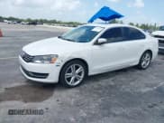 ✅ 2014 Volkswagen Passat SE • VIN: 1VWBS7A30EC108934 • Лот: 42833427. Опубликован ранее на IAAI с пробегом 152 298 миль. Бесплатный доступ к архиву аукционных продаж из США и подробный отчёт об истории автомобиля на DreamBid. Изображение 2.