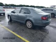 ✅ 2010 Volkswagen Jetta Limited Edition • VIN: 3VWAX7AJ2AM139459 • Lot: 43166025. Listed on IAAI with 136,640 mi. Free auction sales archive from the USA and detailed vehicle history report at DreamBid. Image 3.