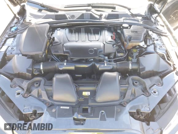 ✅ 2014 Jaguar XF SC • VIN: SAJWJ0EF9E8U31032 • Lot: 42046036. Wystawiony na IAAI z przebiegiem 118 927 mil. Bezpłatny archiwum sprzedaży aukcyjnych z USA i szczegółowy raport historii pojazdu na DreamBid. Zdjęcie 10.