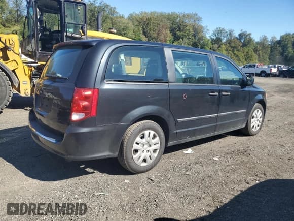 ✅ 2016 Dodge Grand Caravan SE • VIN: 2C4RDGBG3GR266188 • Lot: 85818135. Wystawiony na Copart z przebiegiem 24 535 mil. Bezpłatny archiwum sprzedaży aukcyjnych z USA i szczegółowy raport historii pojazdu na DreamBid. Zdjęcie 3.
