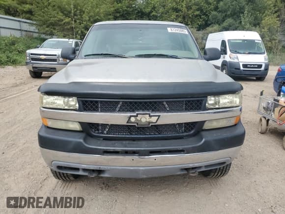✅ 2001 Chevrolet Silverado 2500HD LT3 • VIN: 1GCHK23G51F103172 • Lot: 81245085. Listed on Copart with 214,563 mi. Free auction sales archive from the USA and detailed vehicle history report at DreamBid. Image 5.