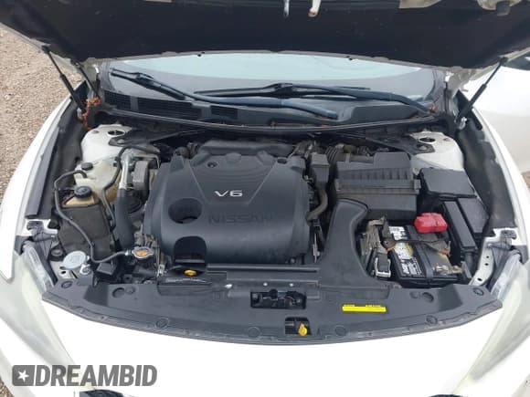 ✅ 2016 Nissan Maxima SL • VIN: 1N4AA6AP6GC431070 • Lot: 42003568. Wystawiony na IAAI z przebiegiem 99 748 mil. Bezpłatny archiwum sprzedaży aukcyjnych z USA i szczegółowy raport historii pojazdu na DreamBid. Zdjęcie 10.