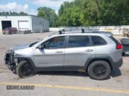 ✅ 2017 Jeep Cherokee Trailhawk • VIN: 1C4PJMBS7HW524319 • Лот: 43060018. Опубликован ранее на IAAI с пробегом 108 044 миль. Бесплатный доступ к архиву аукционных продаж из США и подробный отчёт об истории автомобиля на DreamBid. Изображение 15.