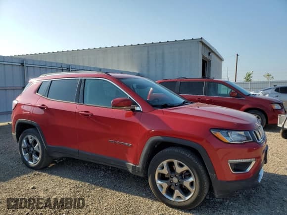 ✅ 2017 Jeep Compass Limited • VIN: 3C4NJDCB4HT597689 • Лот: 66512325. Опубликован ранее на Copart с пробегом 81 515 миль. Бесплатный доступ к архиву аукционных продаж из США и подробный отчёт об истории автомобиля на DreamBid. Изображение 4.