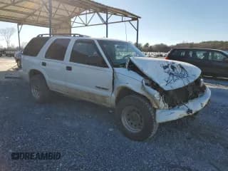 ✅ 2004 Chevrolet Blazer LS • VIN: 1GNDT13X24K155822 • Lot: 88064095. Wystawiony na Copart z przebiegiem 164 975 mil. Bezpłatny archiwum sprzedaży aukcyjnych z USA i szczegółowy raport historii pojazdu na DreamBid. Zdjęcie 4.