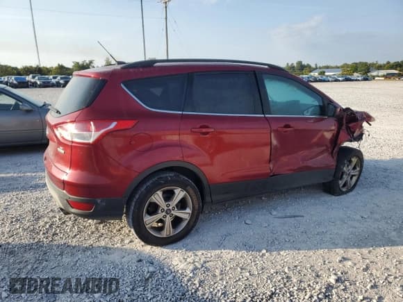 ✅ 2014 Ford Escape SE • VIN: 1FMCU0GX7EUA75536 • Lot: 80111335. Wystawiony na Copart z przebiegiem Nie podano. Bezpłatny archiwum sprzedaży aukcyjnych z USA i szczegółowy raport historii pojazdu na DreamBid. Zdjęcie 3.