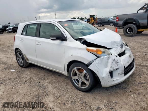 ✅ 2008 Scion xD • VIN: JTKKU10448J030011 • Lot: 63941375. Listed on Copart with 194,549 mi. Free auction sales archive from the USA and detailed vehicle history report at DreamBid. Image 4.