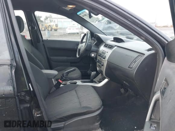 ✅ 2010 Ford Focus SE • VIN: 1FAHP3FN1AW108974 • Лот: 41208950. Опубликован ранее на IAAI с пробегом 146 536 миль. Бесплатный доступ к архиву аукционных продаж из США и подробный отчёт об истории автомобиля на DreamBid. Изображение 5.