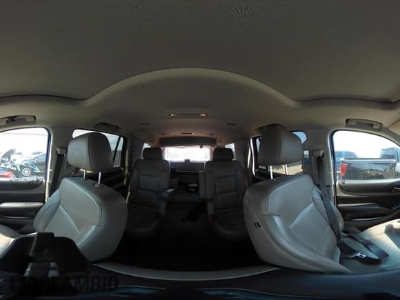 ✅ 2019 Chevrolet Tahoe LT • VIN: 1GNSKBKC8KR216514 • Lot: 43226666. Listed on IAAI with 158,668 mi. Free auction sales archive from the USA and detailed vehicle history report at DreamBid. Image 19.