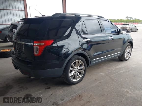 ✅ 2012 Ford Explorer Limited • VIN: 1FMHK7F83CGA01010 • Lot: 43639217. Wystawiony na IAAI z przebiegiem 195 613 mil. Bezpłatny archiwum sprzedaży aukcyjnych z USA i szczegółowy raport historii pojazdu na DreamBid. Zdjęcie 4.
