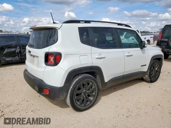 ✅ 2018 Jeep Renegade Altitude • VIN: ZACCJABB7JPG88833 • Лот: 85779845. Опубликован ранее на Copart с пробегом 72 615 миль. Бесплатный доступ к архиву аукционных продаж из США и подробный отчёт об истории автомобиля на DreamBid. Изображение 3.