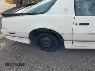 ✅ 1985 Pontiac Firebird Trans Am • VIN: 1G2FW87F6FN236136 • Lot: 43625199. Listed on IAAI with 48,610 mi. Free auction sales archive from the USA and detailed vehicle history report at DreamBid. Image 6.