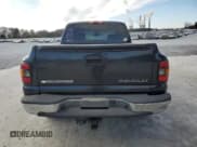 ✅ 2005 Chevrolet Silverado 1500 • VIN: 1GCEC19T35Z284338 • Лот: 88273515. Опубликован ранее на Copart с пробегом 91 640 миль. Бесплатный доступ к архиву аукционных продаж из США и подробный отчёт об истории автомобиля на DreamBid. Изображение 6.