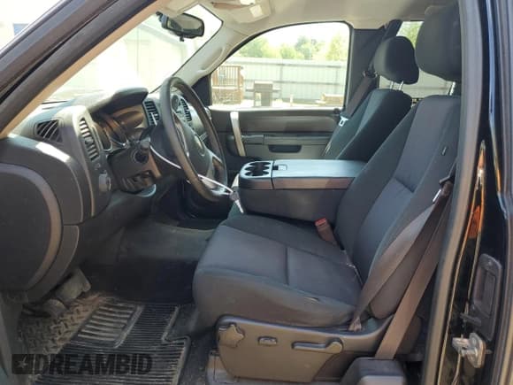 ✅ 2013 Chevrolet Silverado 1500 LT • VIN: 1GCRKSE74DZ285015 • Lot: 55737144. Listed on Copart with 195,209 mi. Free auction sales archive from the USA and detailed vehicle history report at DreamBid. Image 7.