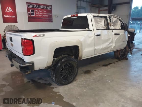 ✅ 2014 Chevrolet Silverado 1500 LT • VIN: 1GCUKREC1EF194139 • Lot: 43278109. Wystawiony na IAAI z przebiegiem 140 786 mil. Bezpłatny archiwum sprzedaży aukcyjnych z USA i szczegółowy raport historii pojazdu na DreamBid. Zdjęcie 4.