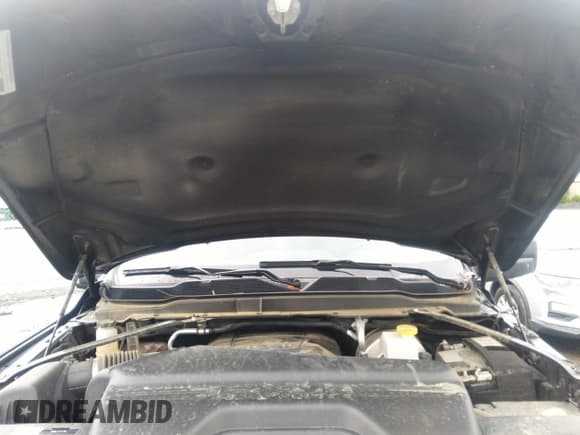 ✅ 2024 Ram 2500 Big Horn • VIN: 3C6UR5DJ6RG303615 • Lot: 42648825. Listed on IAAI with 35,078 mi. Free auction sales archive from the USA and detailed vehicle history report at DreamBid. Image 10.