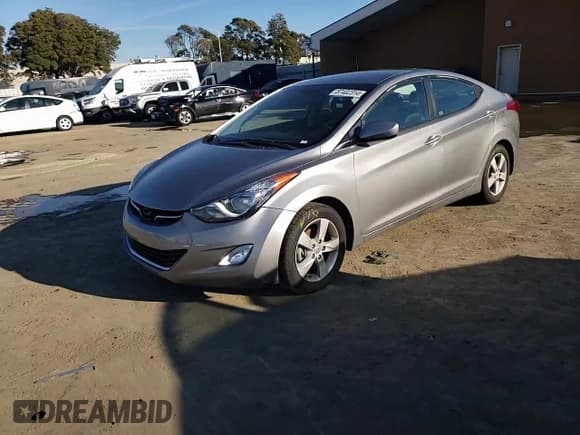 ✅ 2013 Hyundai Elantra Limited • VIN: KMHDH4AEXDU895597 • Lot: 87402314. Listed on Copart with 97,107 mi. Free auction sales archive from the USA and detailed vehicle history report at DreamBid. Image 10.