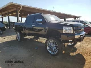 ✅ 2013 Chevrolet Silverado 1500 LT • VIN: 3GCPKSE74DG332096 • Lot: 69195824. Listed on Copart with 195,184 mi. Free auction sales archive from the USA and detailed vehicle history report at DreamBid. Image 4.