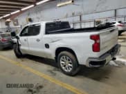 ✅ 2020 Chevrolet Silverado 1500 LTZ • VIN: 3GCUYGEL3LG420132 • Lot: 63814304. Wystawiony na Copart z przebiegiem 131 444 mil. Bezpłatny archiwum sprzedaży aukcyjnych z USA i szczegółowy raport historii pojazdu na DreamBid. Zdjęcie 2.