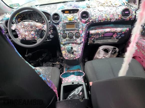 ✅ 2009 Kia Rondo LX • VIN: KNAFG529297276213 • Lot: 90802305. Wystawiony na Copart z przebiegiem 98 117 mil. Bezpłatny archiwum sprzedaży aukcyjnych z USA i szczegółowy raport historii pojazdu na DreamBid. Zdjęcie 8.