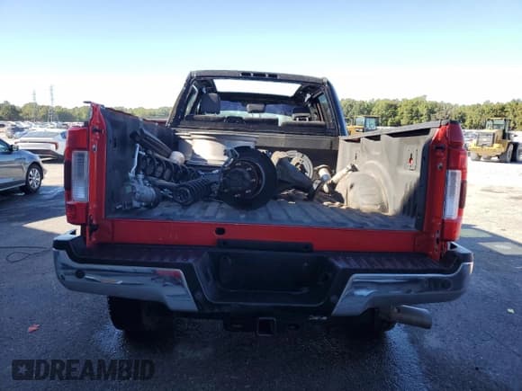 ✅ 2017 Ford F-250 Lariat • VIN: 1FT7W2BT8HEF30330 • Lot: 89655425. Listed on Copart with Not provided. Free auction sales archive from the USA and detailed vehicle history report at DreamBid. Image 6.