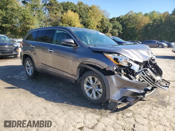 ✅ 2016 Toyota Highlander LE • VIN: 5TDZKRFH9GS128876 • Lot: 86712865. Listed on Copart with 112,779 mi. Free auction sales archive from the USA and detailed vehicle history report at DreamBid. Image 4.
