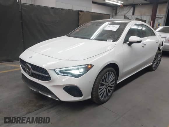 2025 Mercedes-Benz CLA 250 с VIN W1K5J4GB4SN481027, выставлен на аукционе IAAI как лот 40772342 с пробегом 533 миль миль и . История ставок и продаж доступна на DreamBid. Изображение 17.