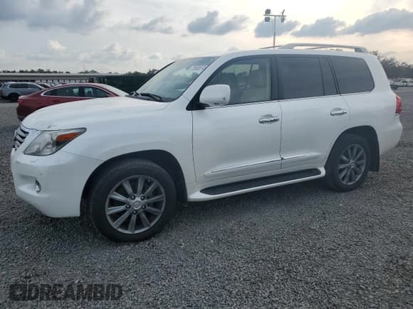 ✅ 2011 Lexus LX 570 • VIN: JTJHY7AX8B4080592 • Lot: 73688574. Listed on Copart with 131,675 mi. Free auction sales archive from the USA and detailed vehicle history report at DreamBid. Image 1.