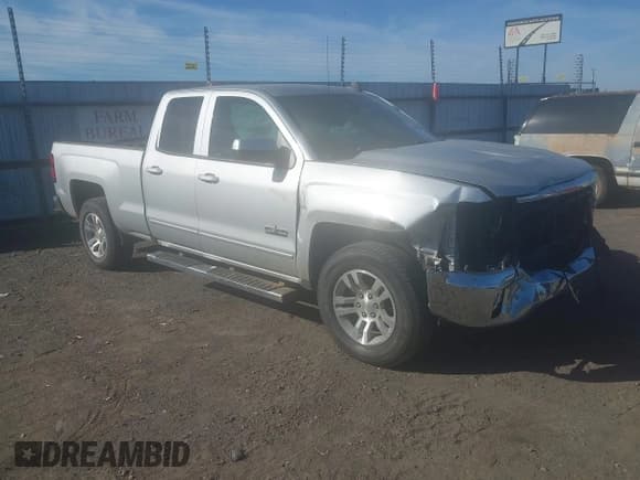✅ 2019 Chevrolet Silverado 1500 LT • VIN: 2GCRCPECXK1154992 • Lot: 43507958. Wystawiony na IAAI z przebiegiem 117 450 mil. Bezpłatny archiwum sprzedaży aukcyjnych z USA i szczegółowy raport historii pojazdu na DreamBid. Zdjęcie 1.