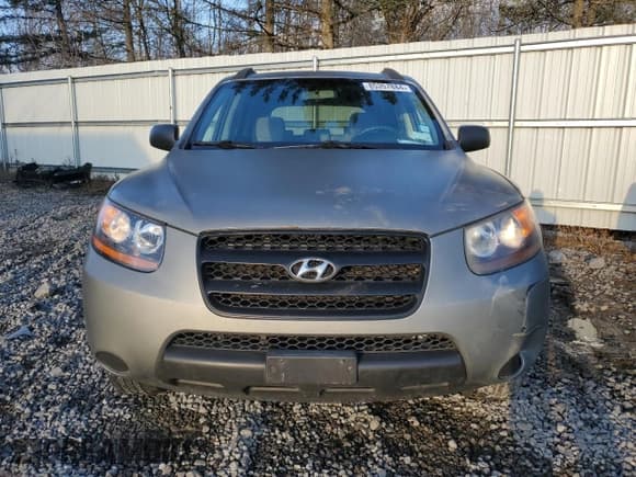 ✅ 2009 Hyundai Santa Fe GLS • VIN: 5NMSG13D69H260781 • Lot: 85357884. Listed on Copart with 157,113 mi. Free auction sales archive from the USA and detailed vehicle history report at DreamBid. Image 5.
