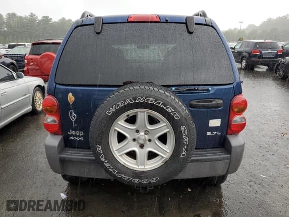 ✅ 2003 Jeep Liberty Sport • VIN: 1J4GL48K43W724224 • Lot: 80857135. Listed on Copart with 180,187 mi. Free auction sales archive from the USA and detailed vehicle history report at DreamBid. Image 6.