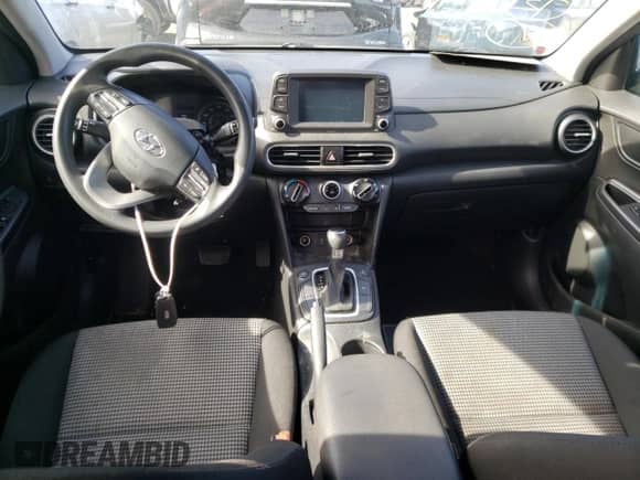 2018 Hyundai Kona SE с VIN KM8K1CAA1JU183333, выставлен на аукционе Copart как лот 72404452 с пробегом 60 913 миль миль и . История ставок и продаж доступна на DreamBid. Изображение 8.